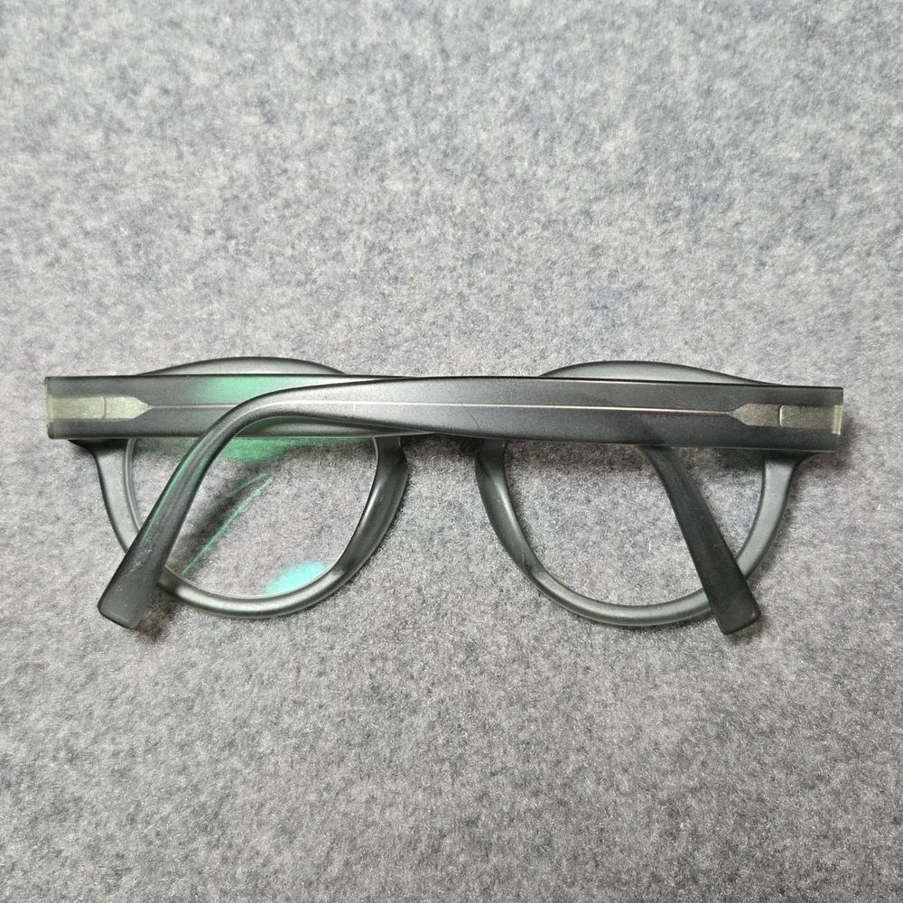 Warby Parker 